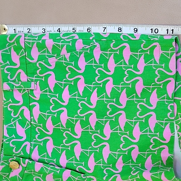 Macbeth Collection by Margaret Josephs Green Flamingo Shorts Size Medium NWOT - Picture 9 of 15